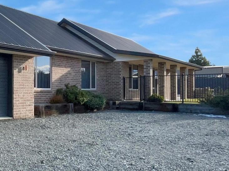 فيلا تويزلفي Treat In Totara Drive المظهر الخارجي الصورة